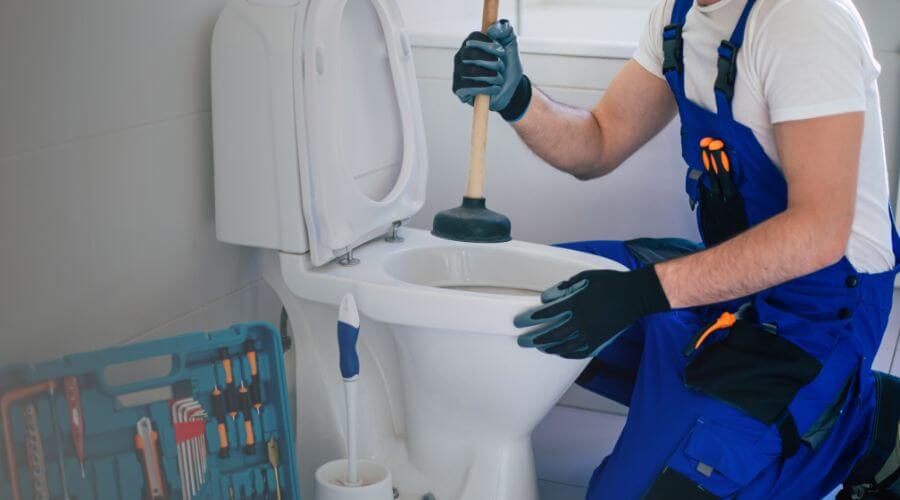 Expert burst pipe repair services in Poplar Grove, AR